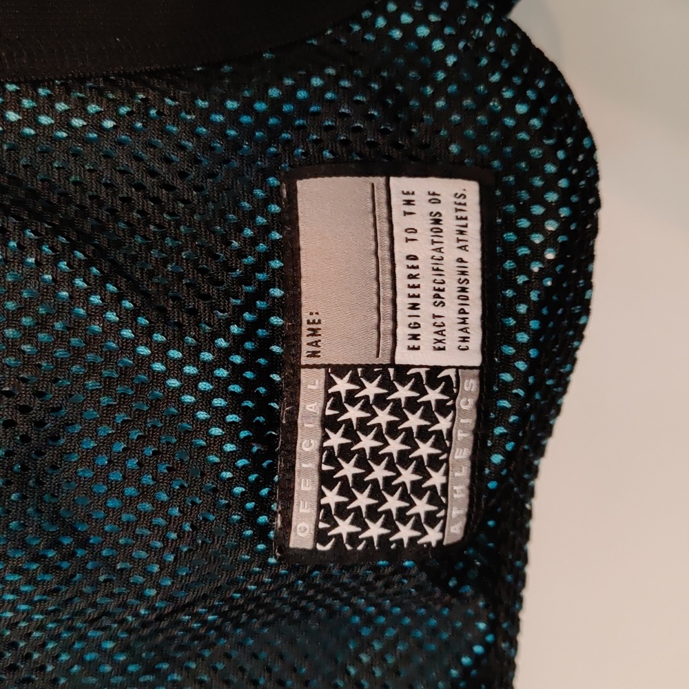 Nike Air Basketball Jersey - Picture 7 of 7